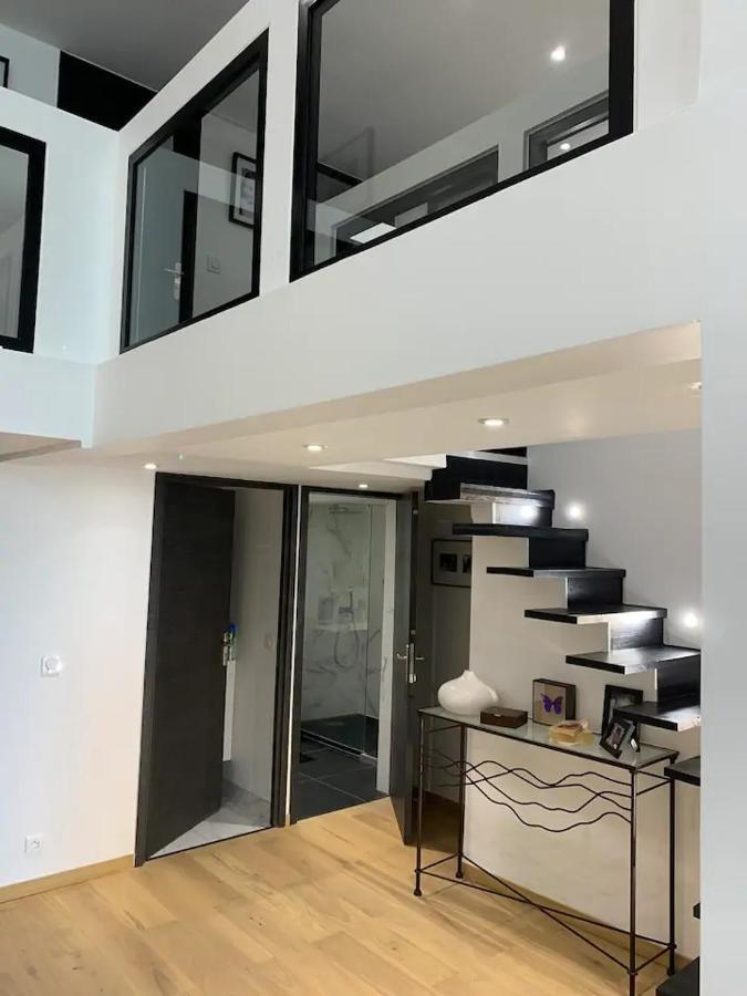 Loft Des Sacres - Vue Unique Sur La Cathedrale Apartment Реймс Екстериор снимка